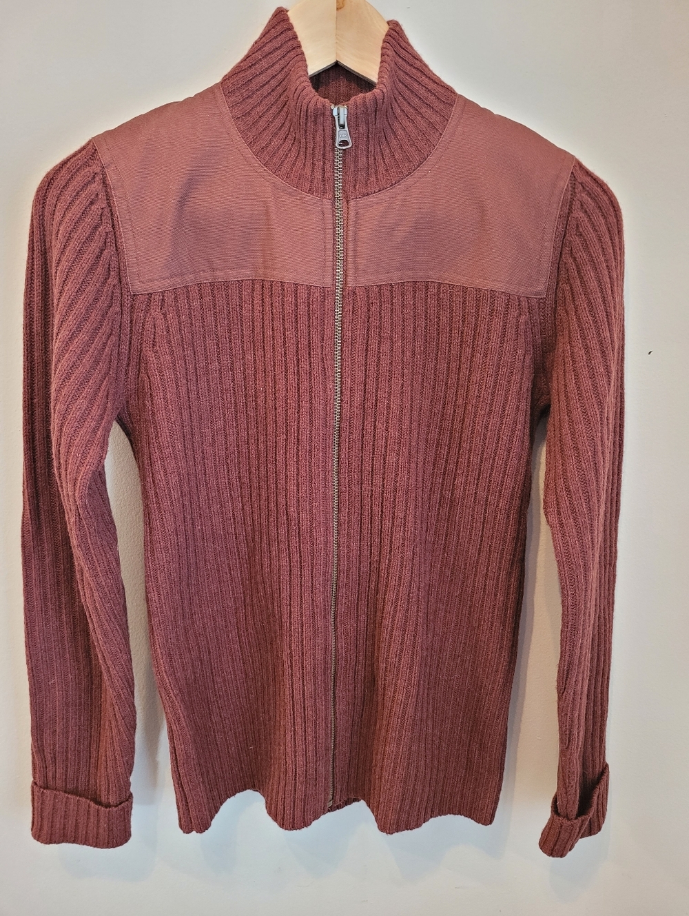 L.L. Bean NWT Women’s Commando Full-Zip Sweater - XS - Currant Red